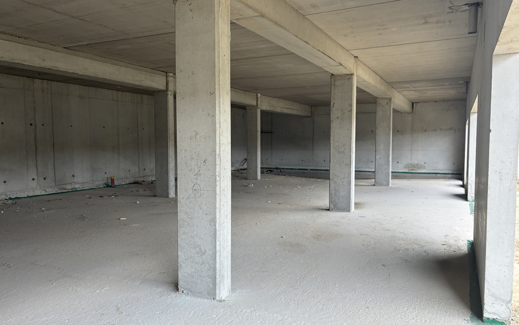 Locaux commerciaux - St Pierre du Mont